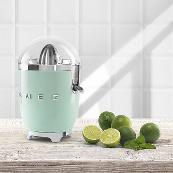 Smeg CJF01 Citrus Juicer  review